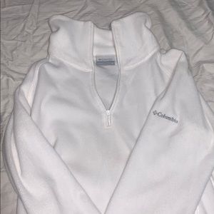 Columbia sweater